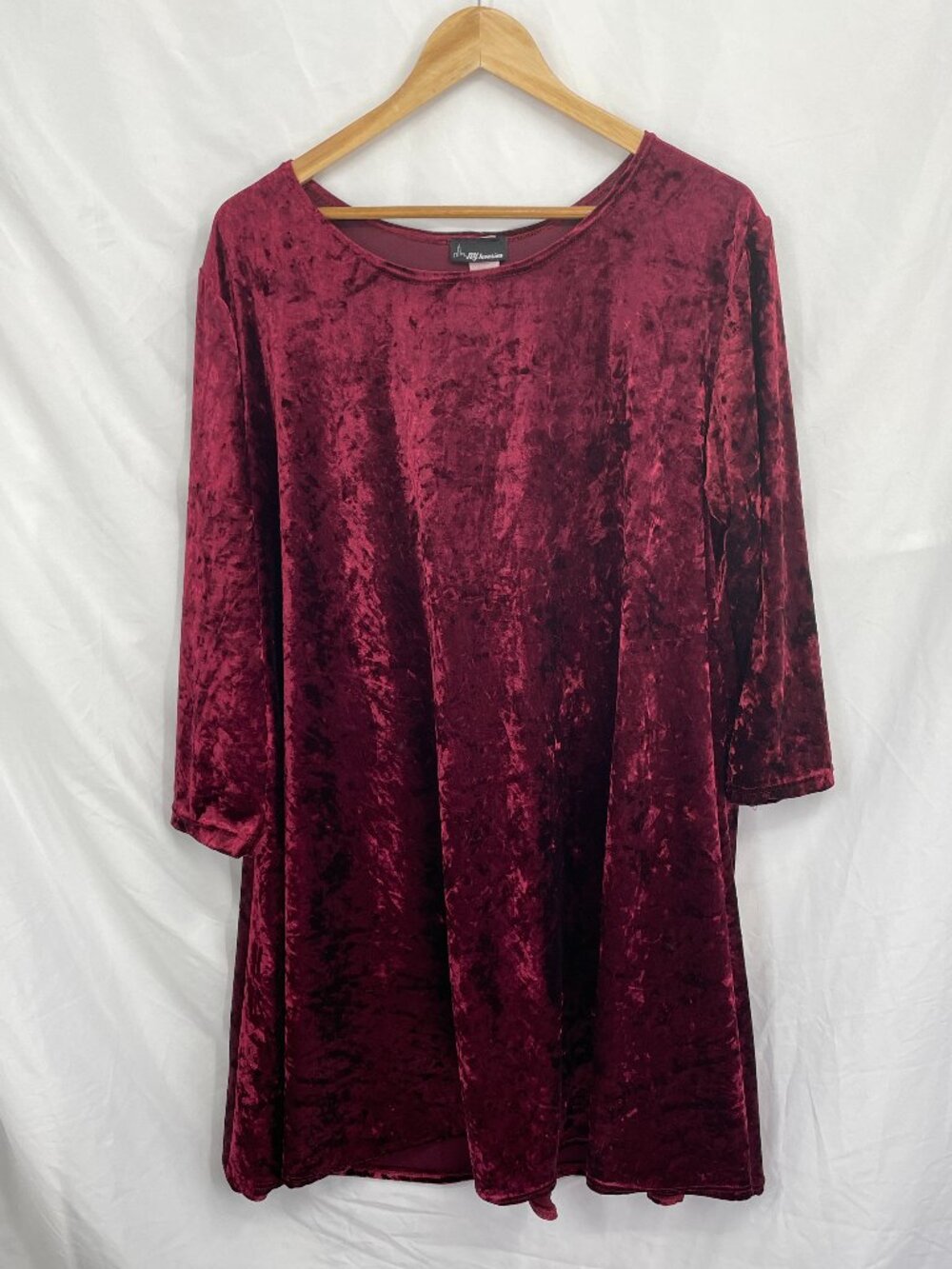 NyInvasion Burgendy Velvet Tunic
